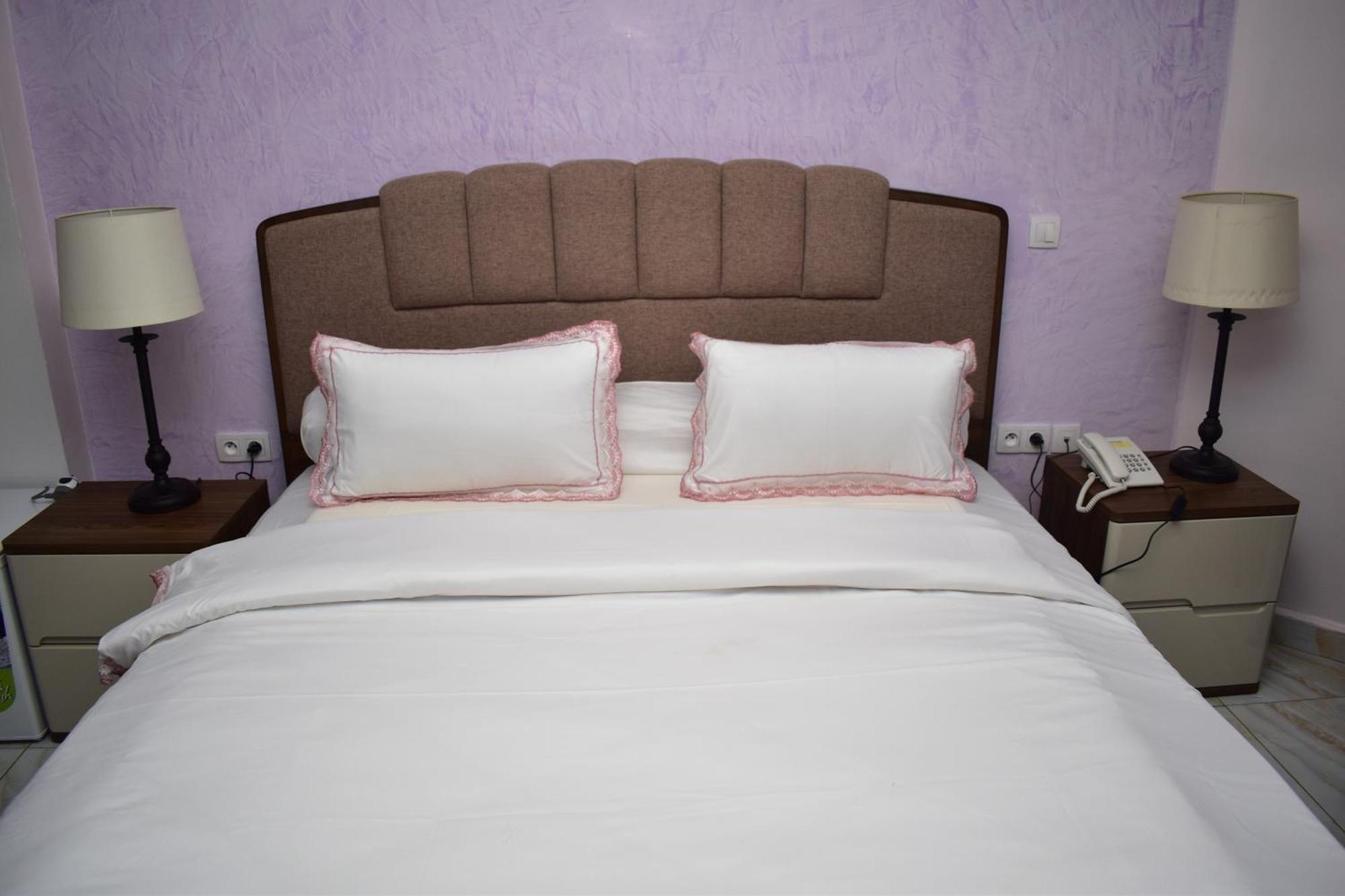 Safyad Hotel Yaoundé Exterior foto